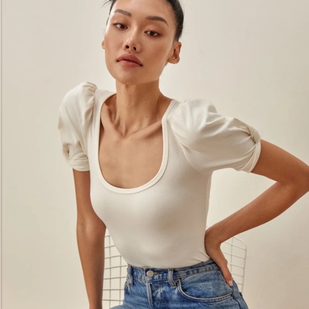 Reformation Cream Puff Sleeve Scoop Neck Tee